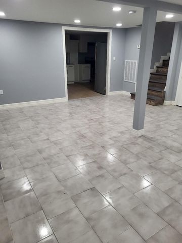 1311 Carlisle Street, Rosenberg, TX 77471