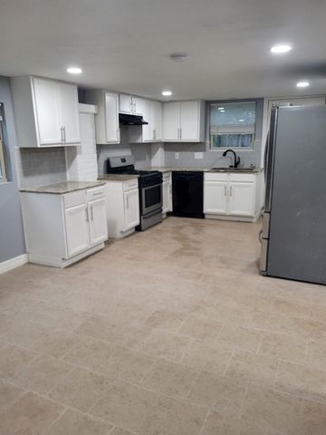 1311 Carlisle Street, Rosenberg, TX 77471