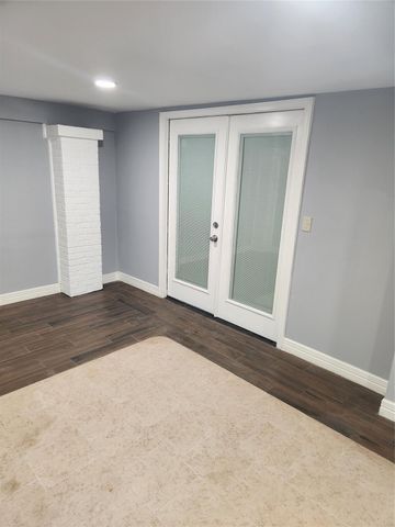 1311 Carlisle Street, Rosenberg, TX 77471