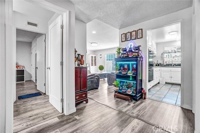 11584 Rosemary Avenue, Fountain Valley, CA 92708