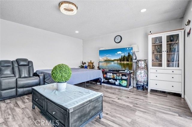 11584 Rosemary Avenue, Fountain Valley, CA 92708