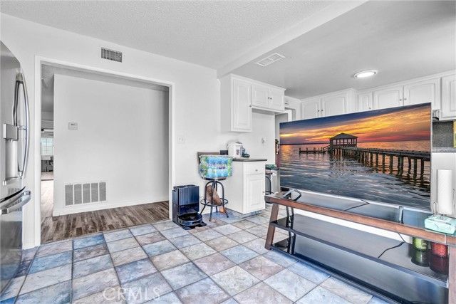 11584 Rosemary Avenue, Fountain Valley, CA 92708