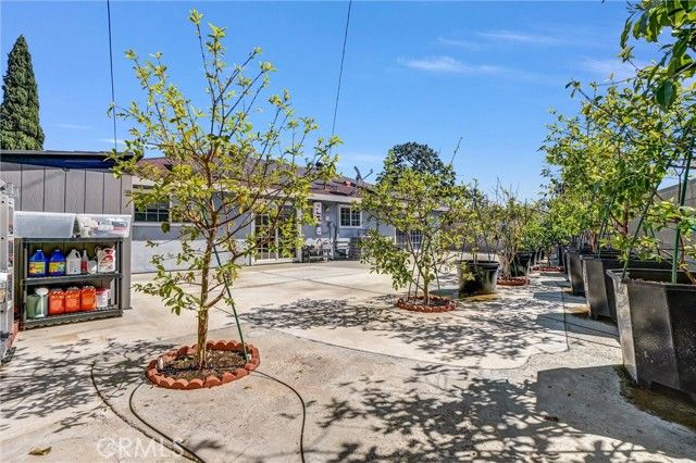 11584 Rosemary Avenue, Fountain Valley, CA 92708