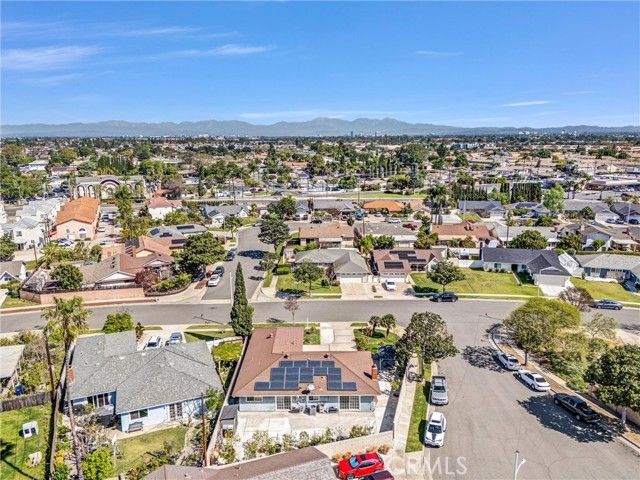 11584 Rosemary Avenue, Fountain Valley, CA 92708