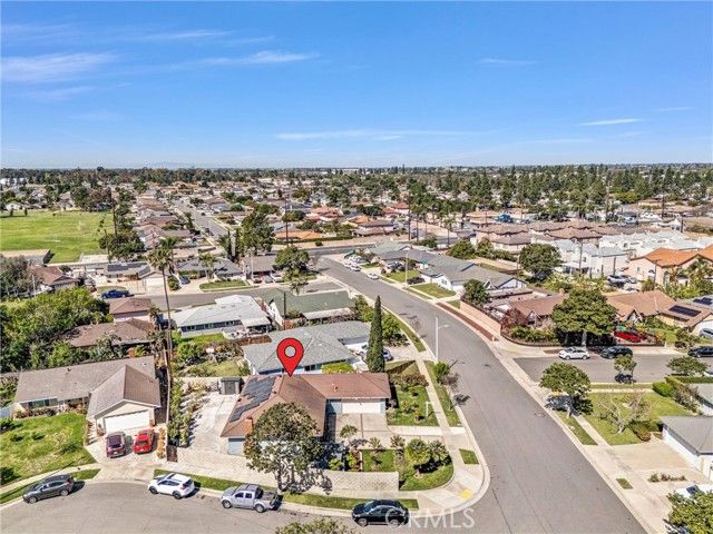 11584 Rosemary Avenue, Fountain Valley, CA 92708