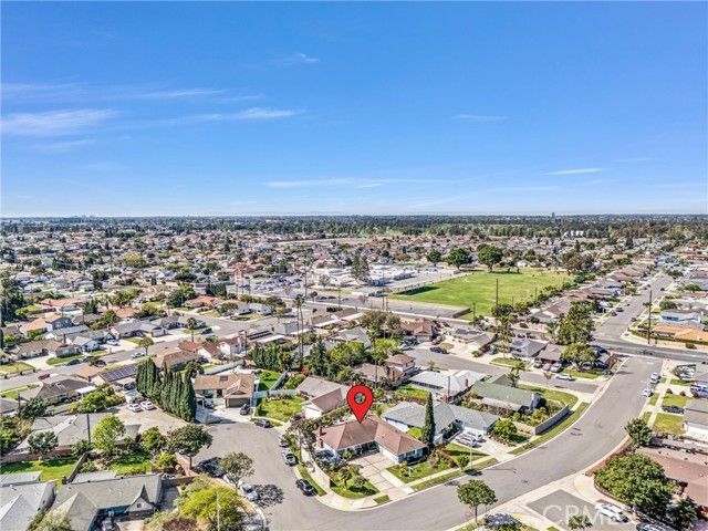 11584 Rosemary Avenue, Fountain Valley, CA 92708