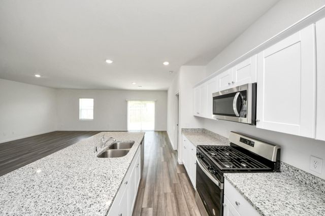 10307 Malta Trace Drive, Rosharon, TX 77583