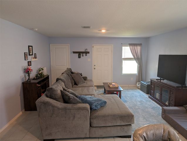 14032 Haggerston Drive, Pilot Point, TX 76258