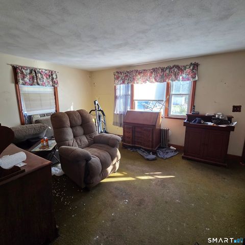 21 Russ Road, Windham, CT 06226