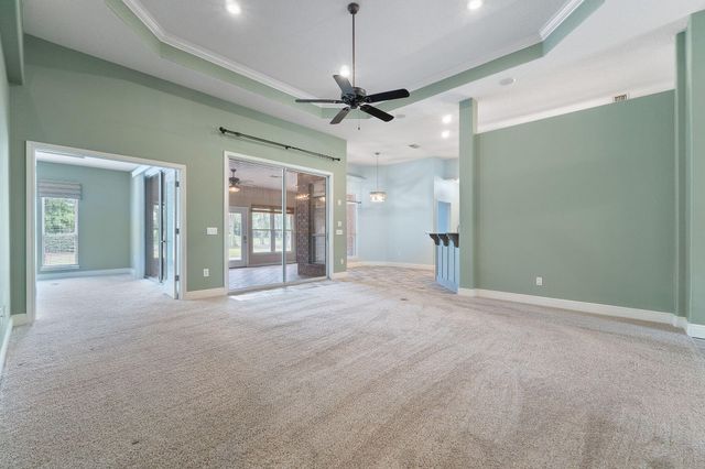 7008 Turnberry Circle, Navarre, FL 32566