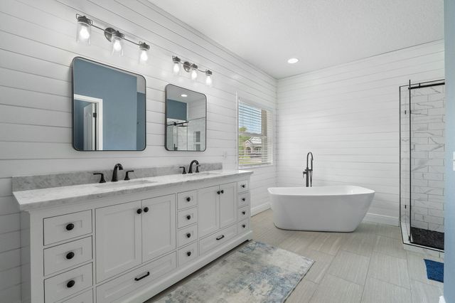 7008 Turnberry Circle, Navarre, FL 32566