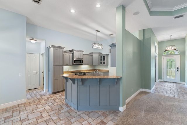 7008 Turnberry Circle, Navarre, FL 32566