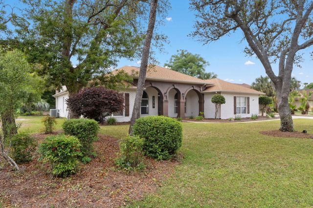 7008 Turnberry Circle, Navarre, FL 32566