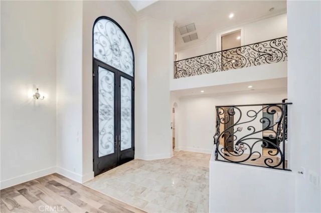 4165 Elm View Drive, Encino, CA 91316