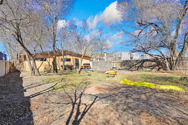 1361 Pacheco Street, Santa Fe, NM 87505