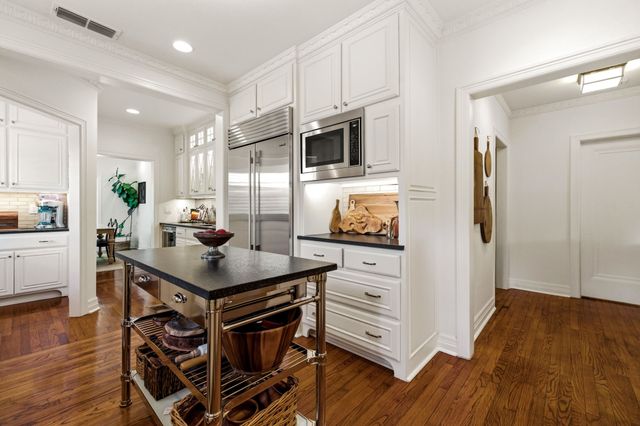 5406 Mercedes Avenue, Dallas, TX 75206