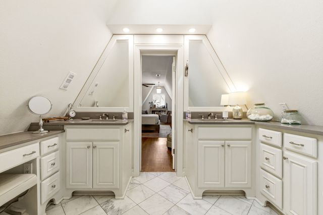 5406 Mercedes Avenue, Dallas, TX 75206