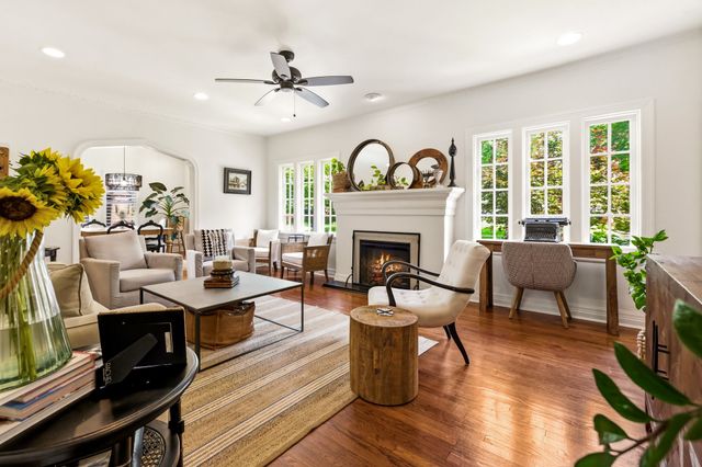 5406 Mercedes Avenue, Dallas, TX 75206