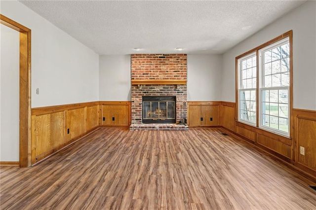 7714 W 114 Terrace, Overland Park, KS 66210