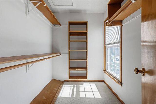 7714 W 114 Terrace, Overland Park, KS 66210