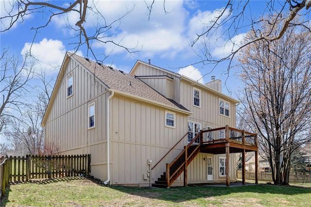 7714 W 114 Terrace, Overland Park, KS 66210