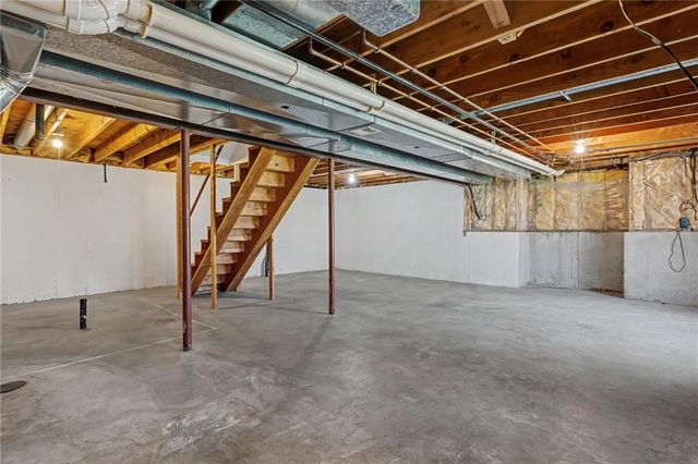 7714 W 114 Terrace, Overland Park, KS 66210