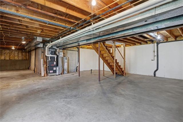 7714 W 114 Terrace, Overland Park, KS 66210