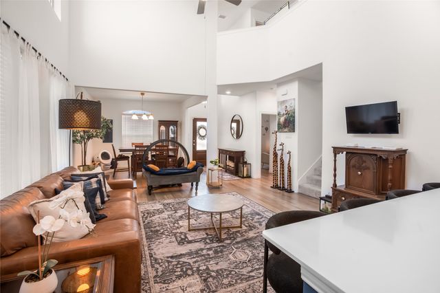 1225 Milfoil Drive, Justin, TX 76247