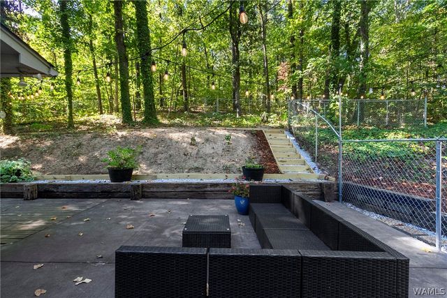 4341 Woodland Hills Dr, Tuscaloosa, AL 35405