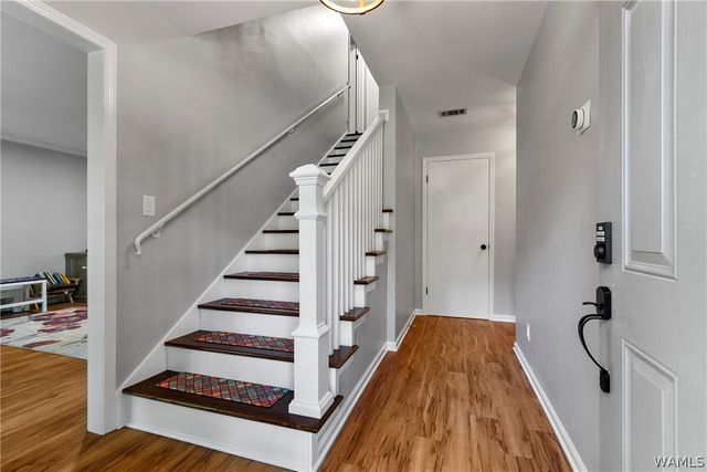 4341 Woodland Hills Dr, Tuscaloosa, AL 35405