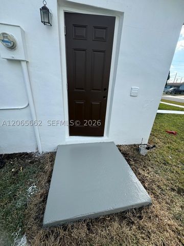 27913 SW 131st Ave 27913, Homestead, FL 33032