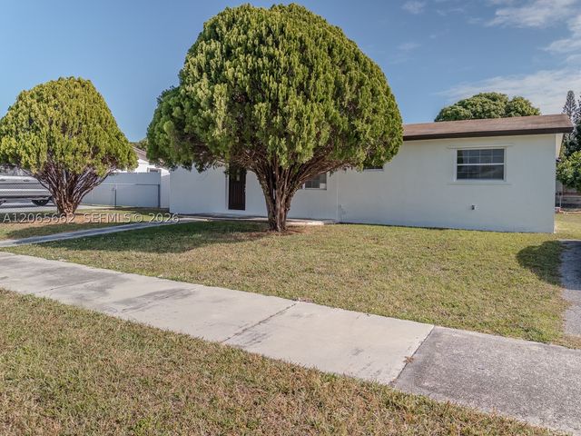27913 SW 131st Ave 27913, Homestead, FL 33032