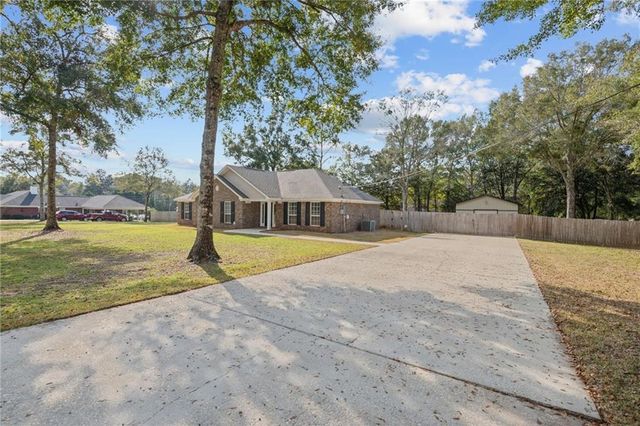 9670 Cornelius Road, Irvington, AL 36544