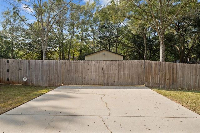 9670 Cornelius Road, Irvington, AL 36544