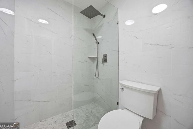 120 Granville Court, Atlanta, GA 30328