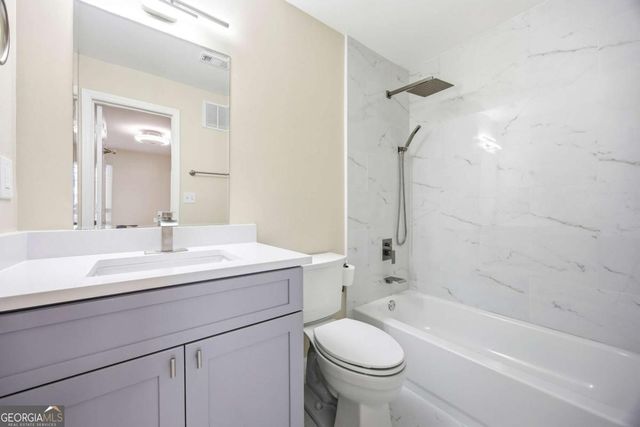 120 Granville Court, Atlanta, GA 30328