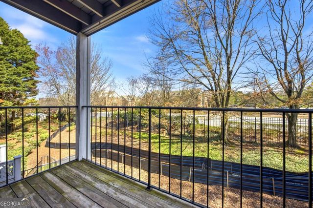 120 Granville Court, Atlanta, GA 30328