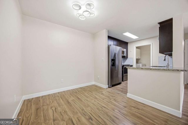 120 Granville Court, Atlanta, GA 30328