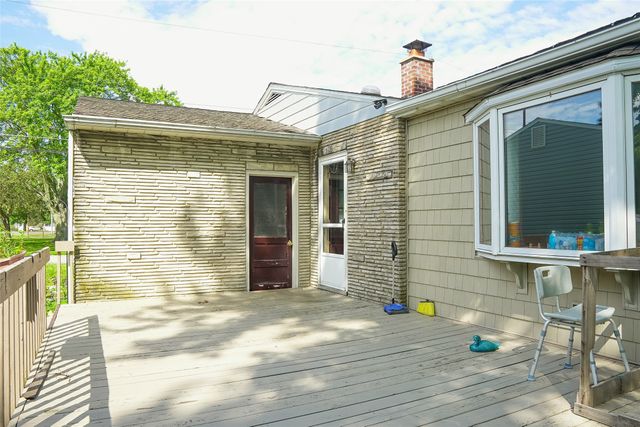 3827 BURTON Avenue, Erie, PA 16504