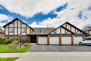 245 Windsor Lane C, Willowbrook, IL 60527