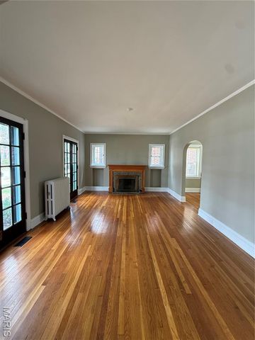 6624 Pershing Avenue, St Louis, MO 63130