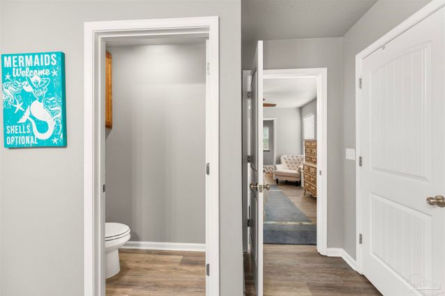 126 Cottage View Dr, Pensacola, FL 32507