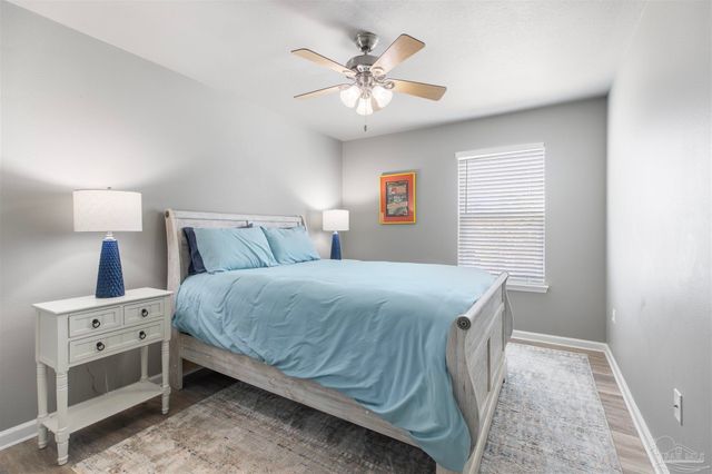 126 Cottage View Dr, Pensacola, FL 32507