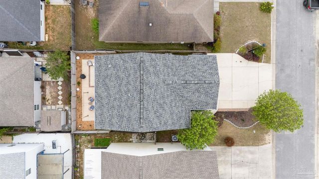 126 Cottage View Dr, Pensacola, FL 32507