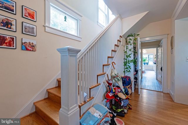 3512 35TH ST NW, Washington, DC 20016