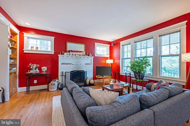 3512 35TH ST NW, Washington, DC 20016