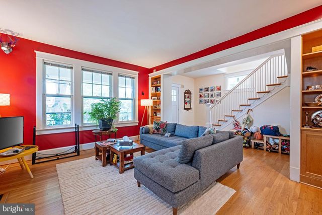 3512 35TH ST NW, Washington, DC 20016