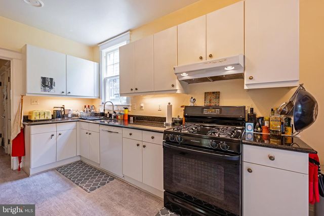 3512 35TH ST NW, Washington, DC 20016