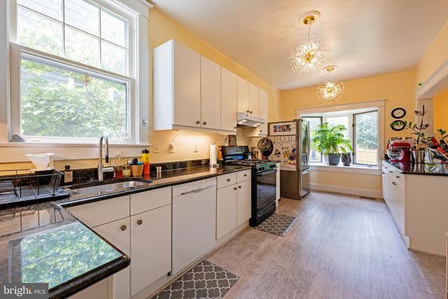 3512 35TH ST NW, Washington, DC 20016