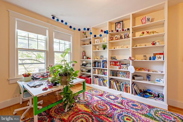 3512 35TH ST NW, Washington, DC 20016